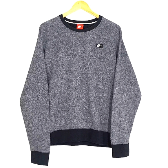 Nike Other - Nike International AW Premium Sweatshirt sz XL